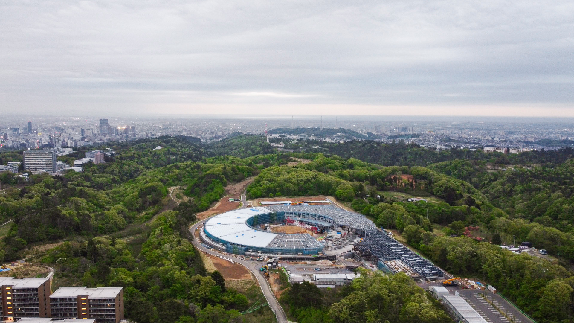Synchrotron goes Mainstream - VAT Group